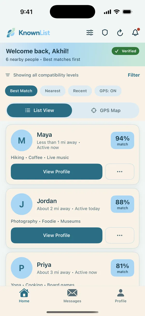 The KnownList home screen listing nearby people with their compatibility percentage